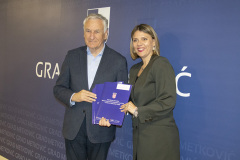 potpisivanje-ugovora-5