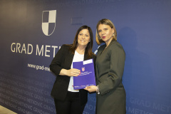 potpisivanje-ugovora-8