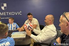 objava - 15