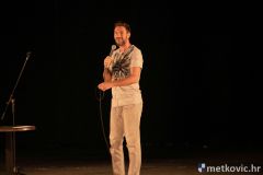 stand-up-1